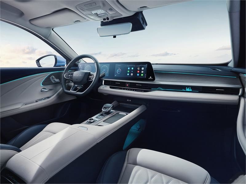 Бензиновый Chery Arrizo 8 Транспортное средство Автомобиль Двухколёсное приводное Усовершенствованный Седан