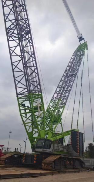 Second Hand 800 Ton Crawler Crane Tracked Crane 2020 Model ZOOMLION ZCC9800W Boom 171m