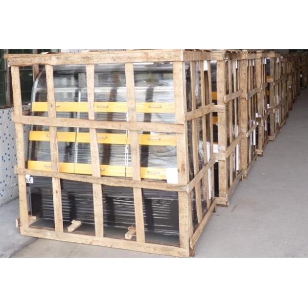 El congelador grande de la exhibición de la torta de la capacidad endureció el marco de madera de cristal 920W