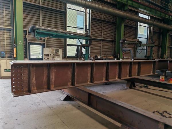Weather Resistance Steel Warehouse Fabrication Customized ASTM A36 Material