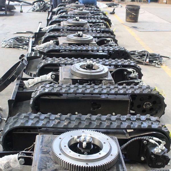 EURO 5  One Ton Mini Excavator CE Small Excavation Equipment Tailless Slewing