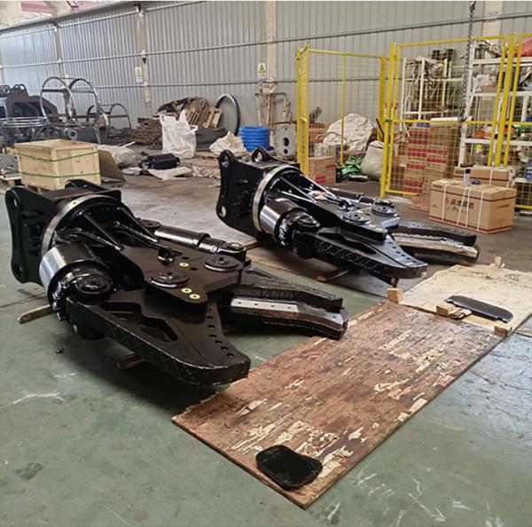 330 máquina escavadora preta Stump Hydraulic Shear do cortador 27000kg Yakai CTHB da demolição da barra