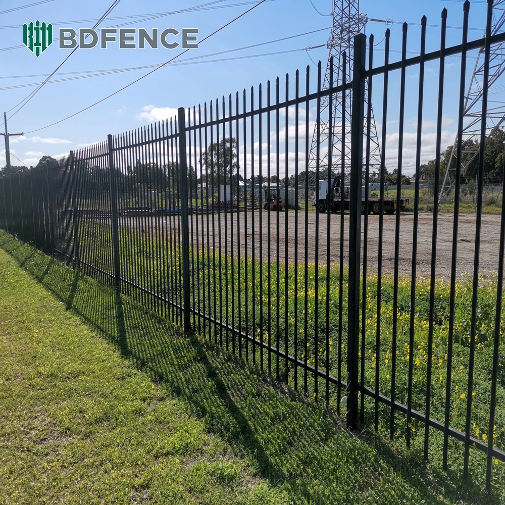 Powder‑Coated Zinc‑Steel Fence Decorative‑Look