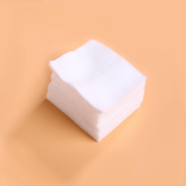OEM Disposable Beauty Cotton Pads , Round Cotton Wipes 5.5*6.5 Cm Small