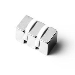 Best Service Zinc Coated Broken-Preventive Rectangle Magnet with Protection Spacer