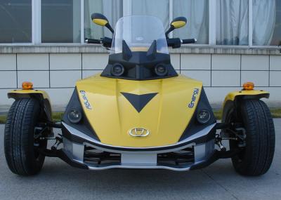 Motocicleta traseira da roda do freio de disco a tri com água de duas rodas dianteiras refrigerou o curso 4