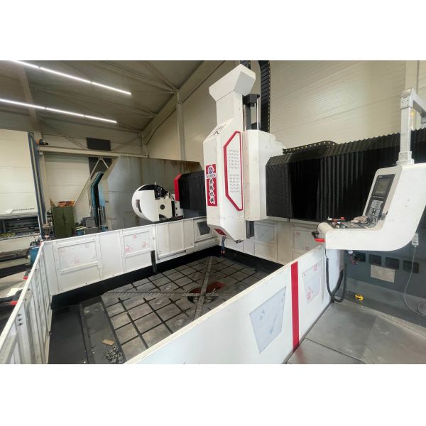 BT50-190 Spindle Taper CNC Metal Sheet Plate Drilling Machine 500x6800x3000mm Overall Size