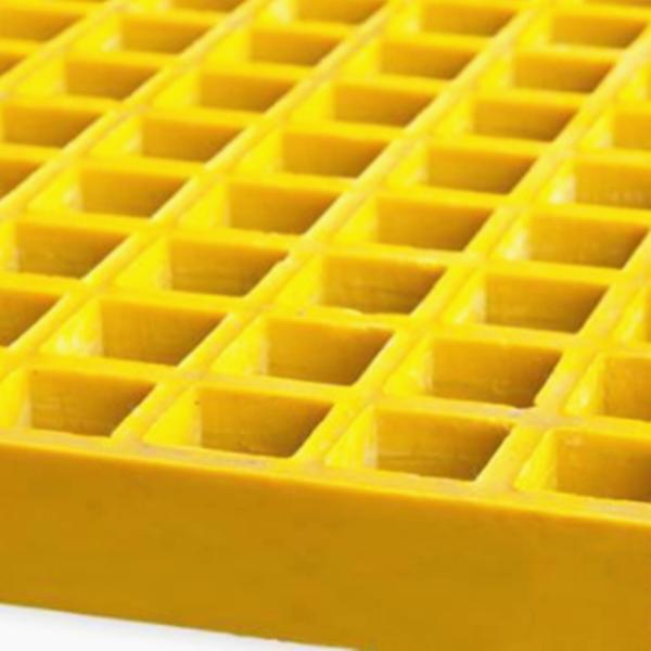 O gramado Frp da fibra de vidro moldou grades da raspagem para a passagem exterior