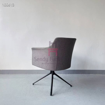 Metal Restaurant Chair | Upholstered 4-Spots Base Dining Chair