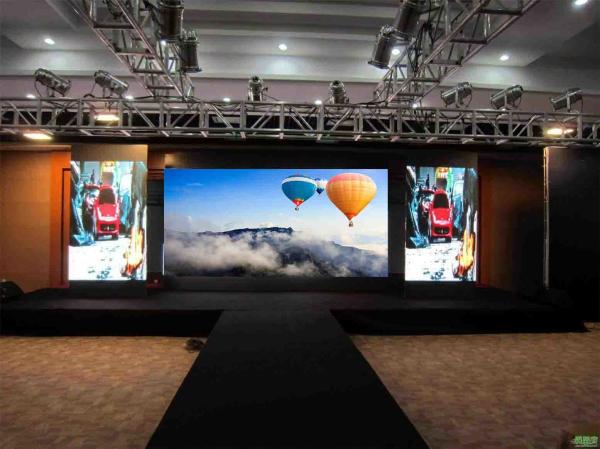 P3.9mm P4.8mm Palco Indoor Rental LED Panel IP43 3840Hz taxa de atualização