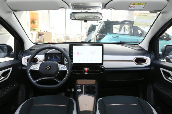 2023 Sihao Huaxianzi Electric Car 4 Wheel 5 door 4 seats High Speed Ev Car Mini car Made In China