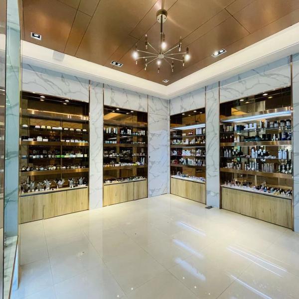 AS Collar 20lm 30ml 50lm Airless Pump Spray Bottle for Sunscreen and Vacuum Cream Pump Bottle in Cosmetic Packaging