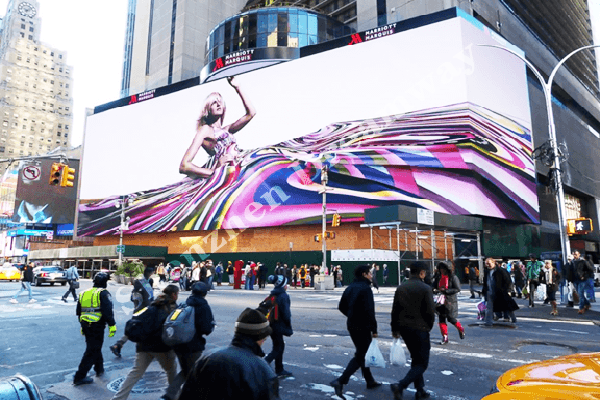 High Resolution Outdoor Advertising LED Display Board Real Pixels SMD2727 6mm Pixels