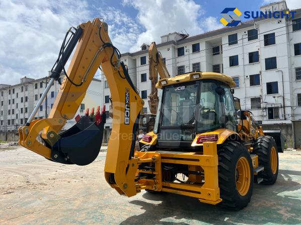 Used JCB 4CX Wheel Loader with Diesel Engine