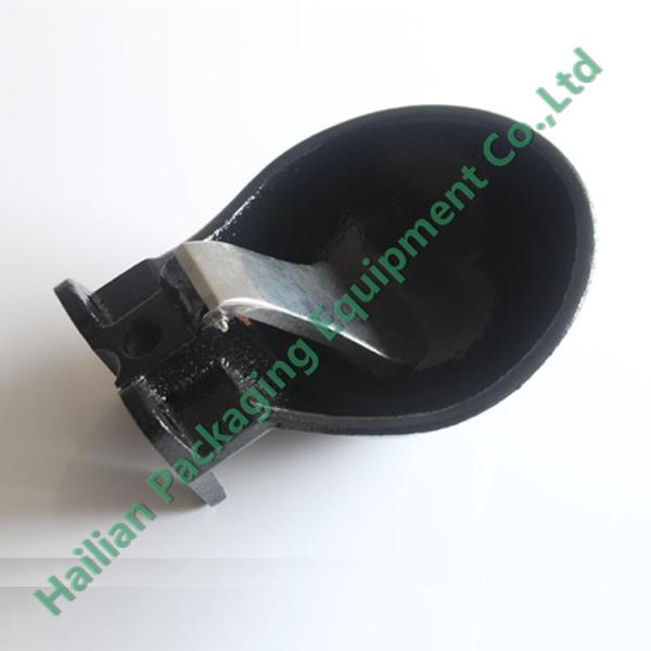 Equipo de consumición de las aves de corral del cuenco del agua del cuenco de la vaca automática negra del ganado para la alimentación del agua