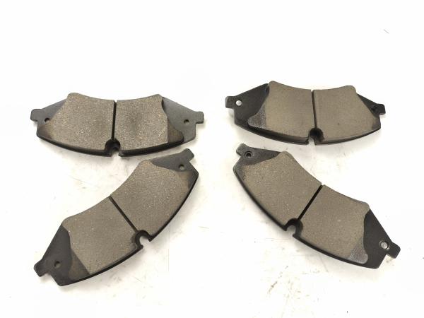 LR051626 LR065492 SFP500020 LR016962 LR021316 LR079910-1 Front / Rear Brake Pad For Land Rover Discovery 3/4/5, Sport 3.0T