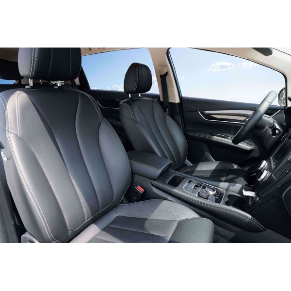 BYD's best-selling pure electric taxi the new e6 has a range of 500KM