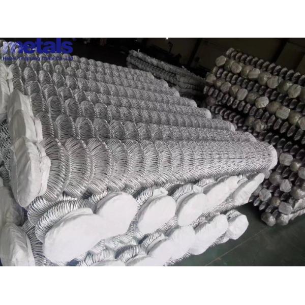 Preço por atacado Rolo de malha de diamante de PVC comercial 6 pés 8 pés de altura Chainlink Cyclone Wire Galvanized Chain Link