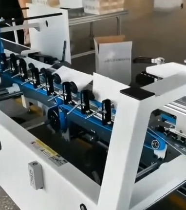 Automatic Board Paper Folding Machine Automatically Calenders Fold Line For Perfect Signatures