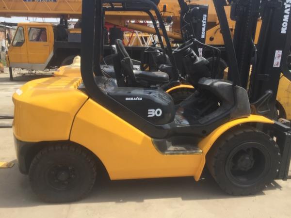 komatsu FD30T-16 second-hand  lift truck original made in japan