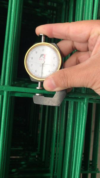830mm-2530mm Alturas Tratadas à Calor Galvanizadas De Telhas De Barba Design De Cercas Para Distribuição