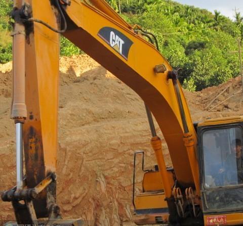 320b  used excavator for sale track  sierra-leone	Freetown senegal	Dakar seyche