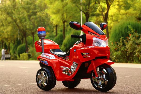 Big Seat Motocicleta elétrica infantil com lâmpada de música Bicicleta policial estilo clássico