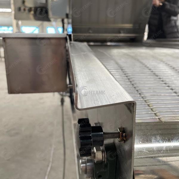 Машина Sus304 1000kg/H двойного пояса цыпленка фрикаделек непрерывная жаря
