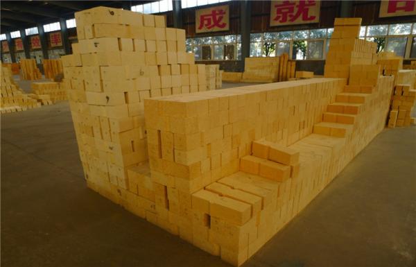 Thermal Insulation Refractory Fire Bricks High Alumina Brick For Glass Furnace