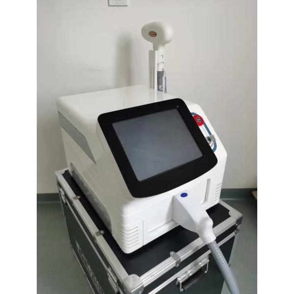 Оборудование красоты лазера диода 755 808 1064 подмолаживаний кожи удаления волос