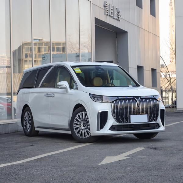 Левое рулевое управление 2024 Макс крутящий момент 620 Нм 7 мест MPV Voyah Dream Гибридный электромобиль