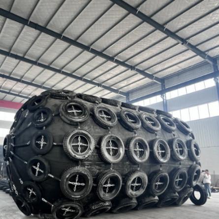 Pneumatic Dock Boat Rubber Fender Excellent Supplier