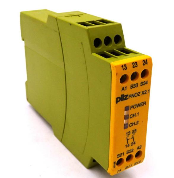 Pilz 774306 - 4-Channel SIL3 PL e Safety Relay - Industrial Automation Rugged High-Response