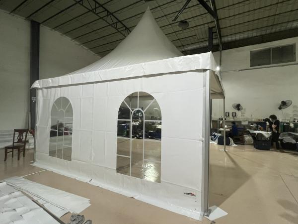 Customizable Event Pagoda Tent Various Sizes Exhibition Gazebo Tent For Any Occasion