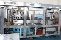 Fluxo maciço selado Juice Beer Can Filling Machine da estrutura da janela