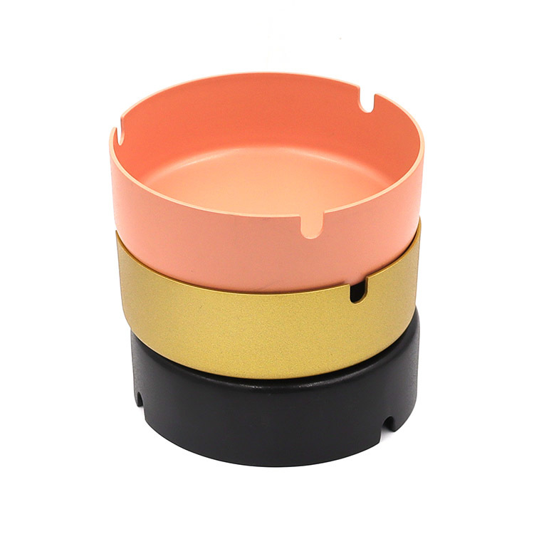 Round Aluminum Alloy Metal Ashtray with Multi-Color Matte Finish and Side Notches for Home Bar Hotel