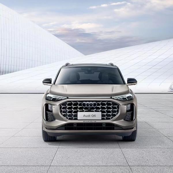 Audi Q6 50 TFSI Quattro 6-Seater Black Knight Edition Euro VI 2.5T Turbo Front 4WD Sporty SUV Automatic Gearbox AWD Family