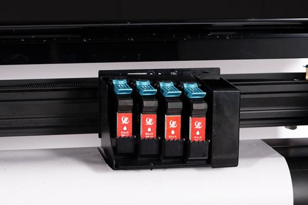 Settable Printing Resolution and HP-GL CAD File Format on Menu for Easy Customization