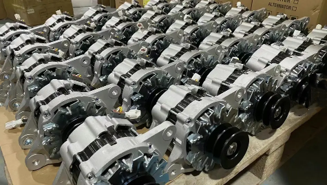 Excavator Diesel Engine Starter Motor 4BD1 8-97225199-0 24V 11T EX90 EX120-2 EX120-3 DX150 DX275 DOOSA