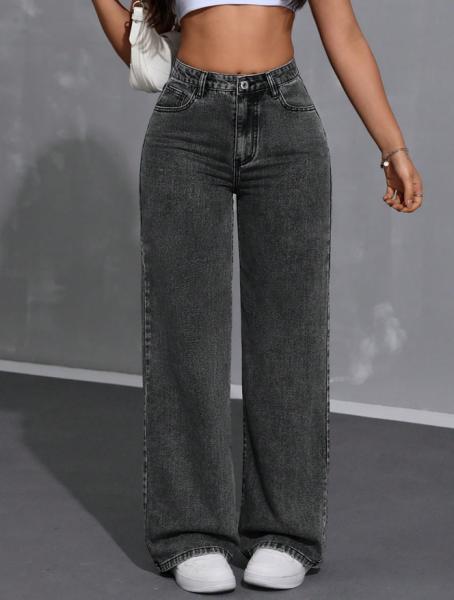 Light gray slouchy jeans for women