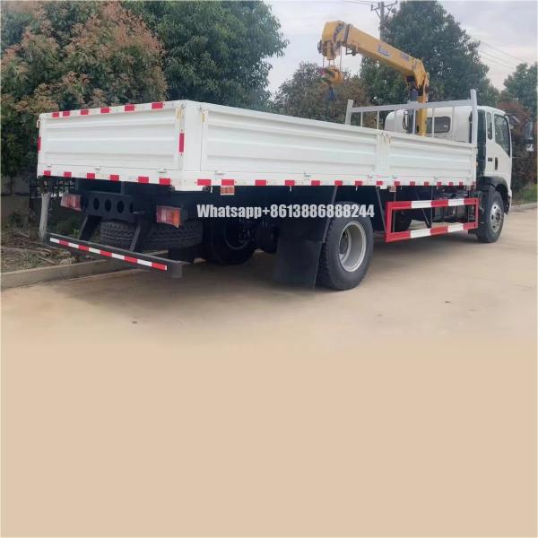 Vehicle Lifter   Truck With Loading Crane