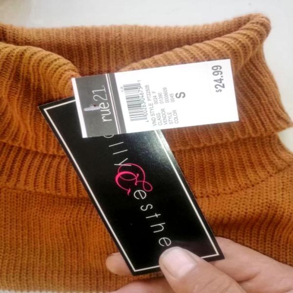 RUE 21, Ladies Striped Sweaters
