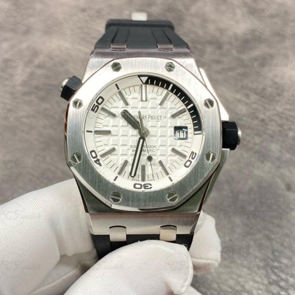 AP Royal Oak 15710ST 42mm Super Clone Montre Squelette Or Rose Automatique Acier Inoxydable Calibre 3120 Style Plongeur Sport