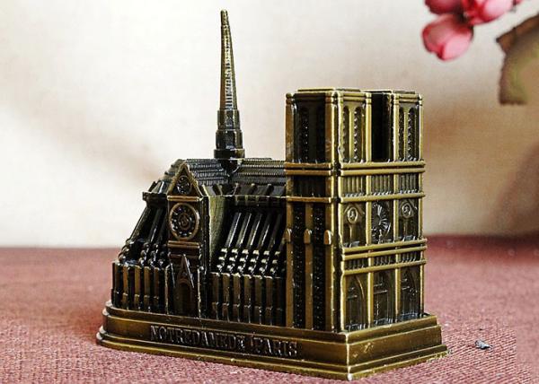Metal Alloy DIY Craft Gifts Well - Known World Building / Notre Dame De Paris 3D Model