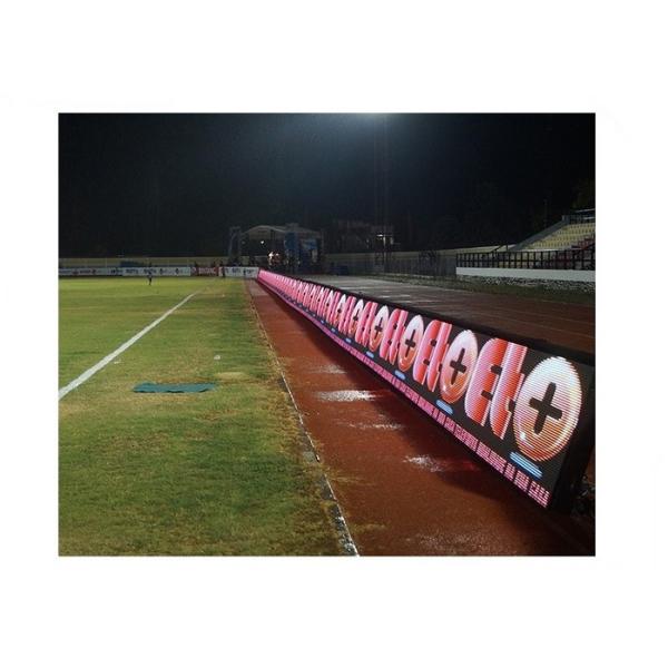 Дисплей спорт футбола приведенный периметром, приведенная цифров на открытом воздухе афиша ТВ P12 