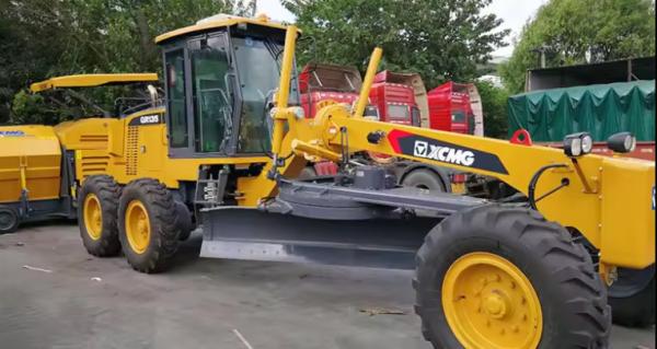 XCMG Original Manufacturer GR135 Tractor Motor Grader 135HP Mini Yellow Pressure Vessel Rússia Vídeo China Peso