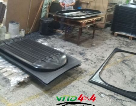 Hot Selling Plastic Cargo Carrier Car Roof Box Factory Price cargo box vacuum forming car roof box 420L