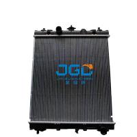 Assemblée 4479181 EX70 de noyau de radiateur de réservoir de Spare Parts Radiator d'excavatrice