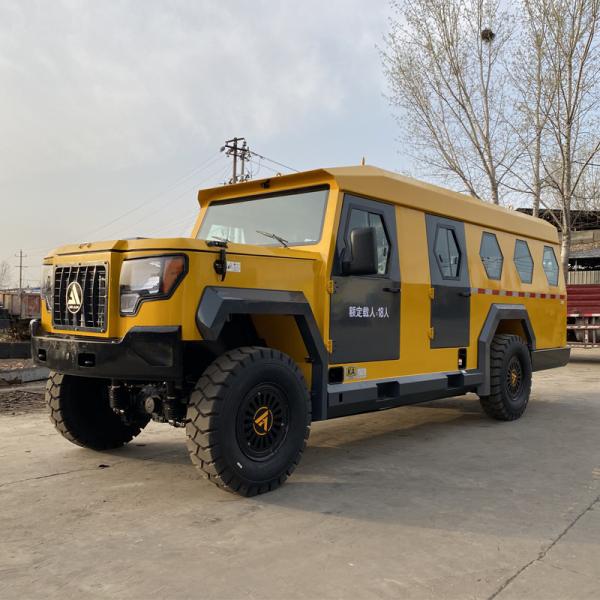 Транспортная машина для горнодобывающей промышленности РУ-18 вместимостью 18 человек