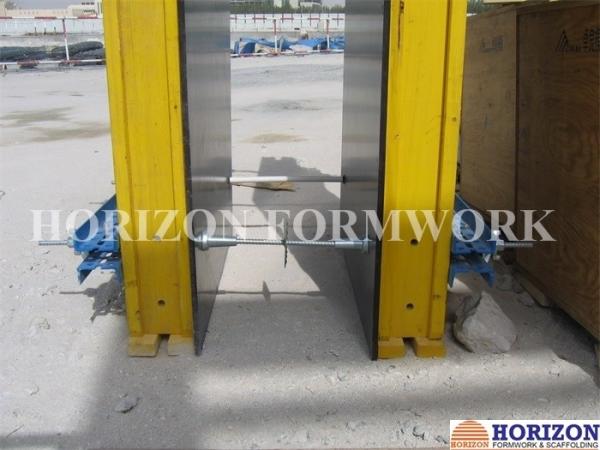 Steel Formwork Tie Rod System With Dywidag Thread , Flanged Wing Nut and Water Stop